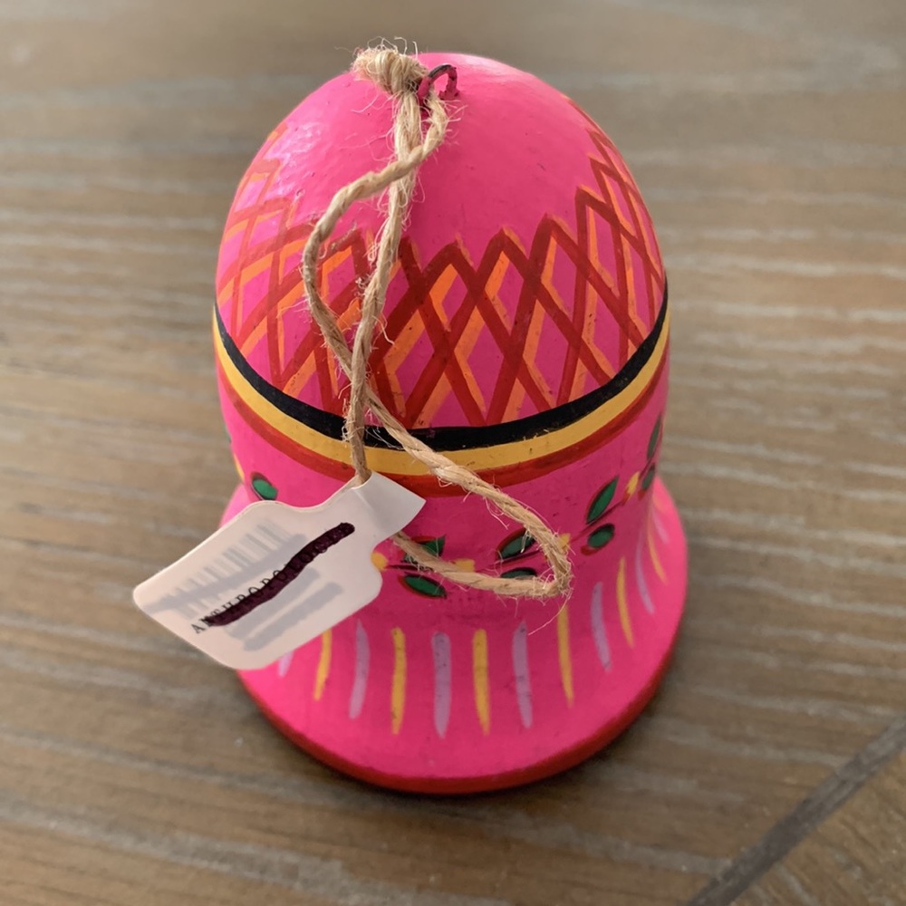 Anthropologie Cindy wooden painted bell ornament new with tags - Picture 2 of 2